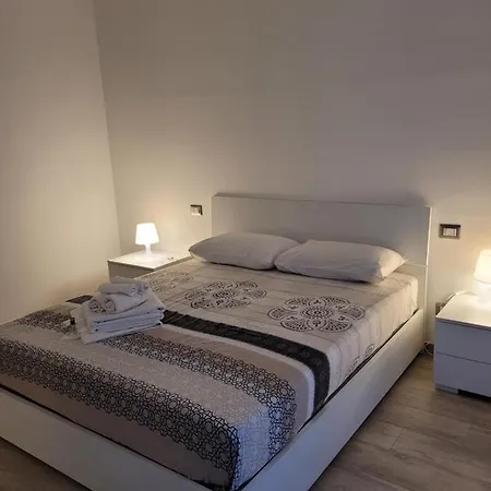 Il Bacio فندق مبيت وإفطار بيرودجا